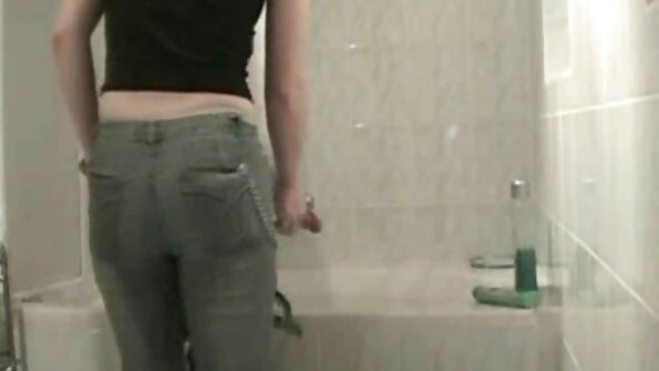 Sex jeung pirang MILF jeung cumshot on touchable handap