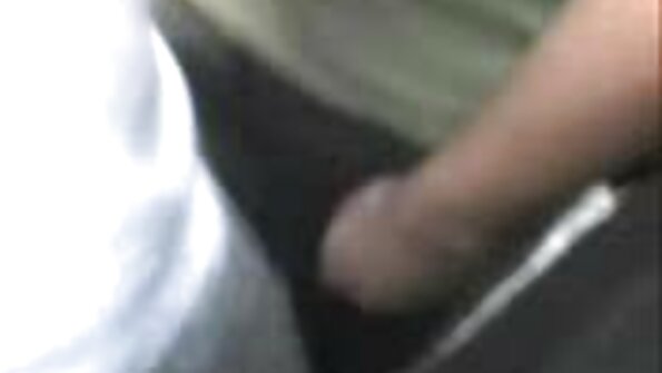 Banging on ranjang handap kalawan sweaty tattooed slut Cali Carter